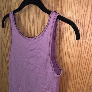 Lululemon tank